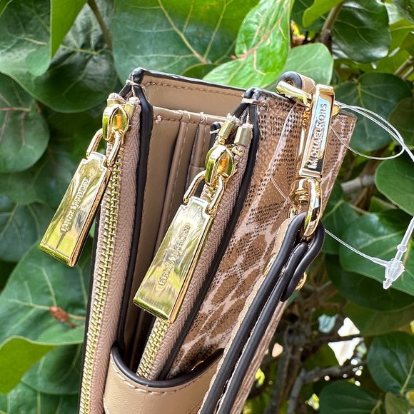 Michael Kors Jet Set Travel Double Zip Phone Wallet MK Zebra Print Camel Multi - Picture 7 of 11